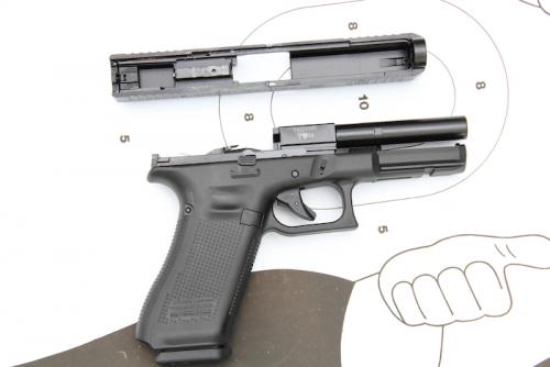 Test Du Pistolet Glock 17 Gen5 En 9 Mm PAK D Umarex