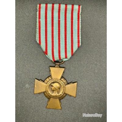 Croix Du Combattant Ordonnance M Dailles D Corations