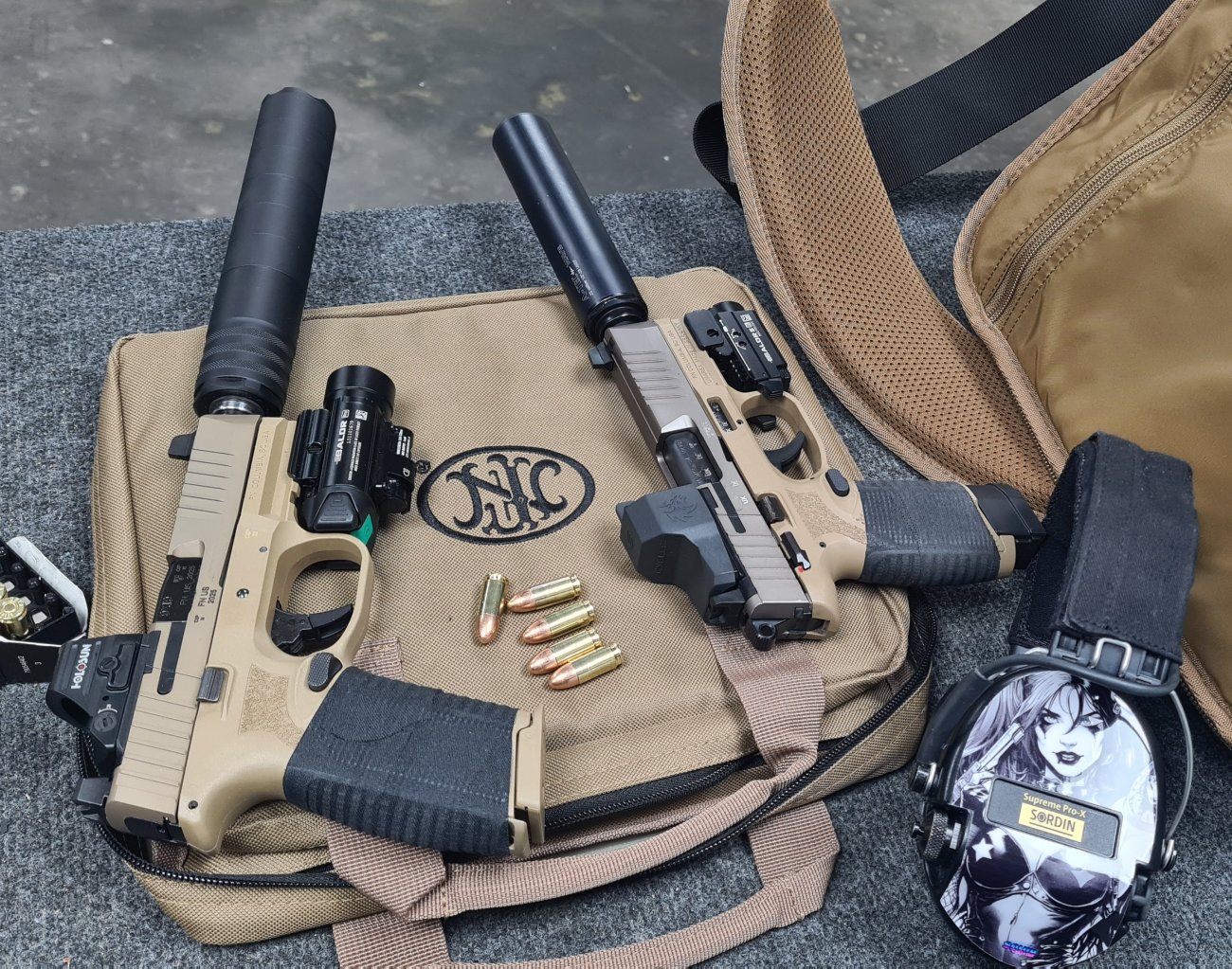Le FN 509 Tactical et le FN 502