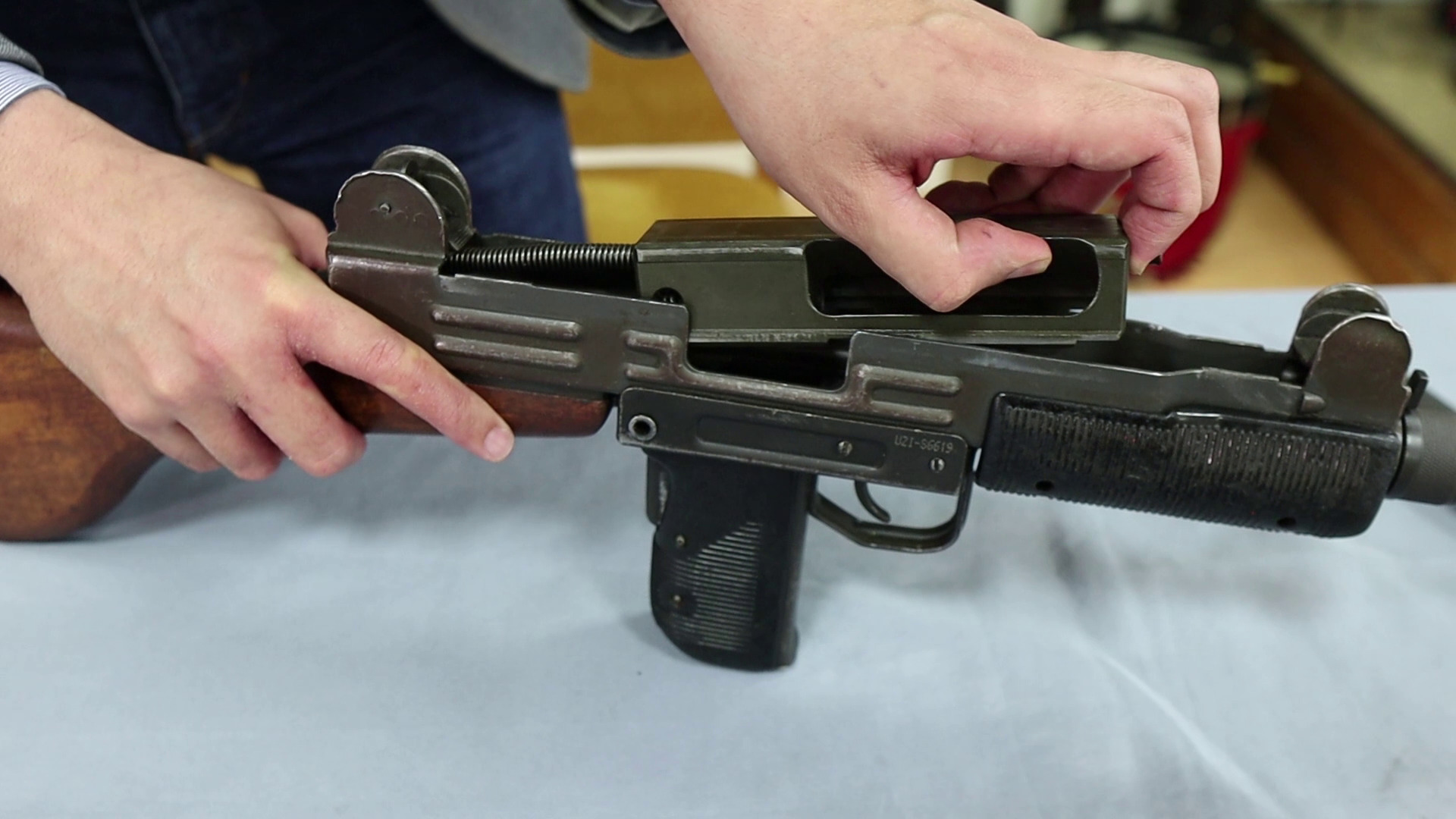 Le démontage de l'arme