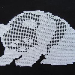 Panda , napperon en dentelle de Crochet .