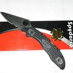 Couteau sc11psbbk Spyderco Delica 4 / All Black VG10 Japan