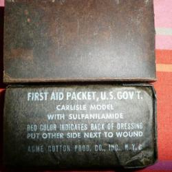 Pansement US  FIRST AID PACKET ( militaria 100% ORIGINAL WW2 )