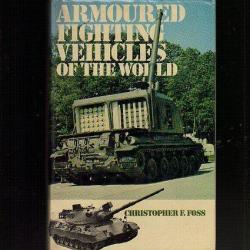 les véhicules blindés du monde d'après guerre . en anglais panzers , chars, tanks,