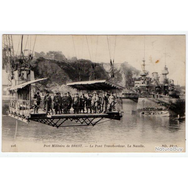 CPA -Port Militaire de BREST-Le Pont Transbordeur La Nacelle N1225