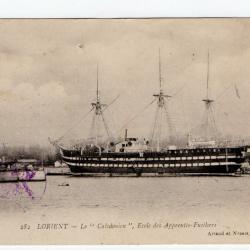 CPA - LORIENT - Le " Caledonie " École des Apprenties -Fusiliers  N°1209