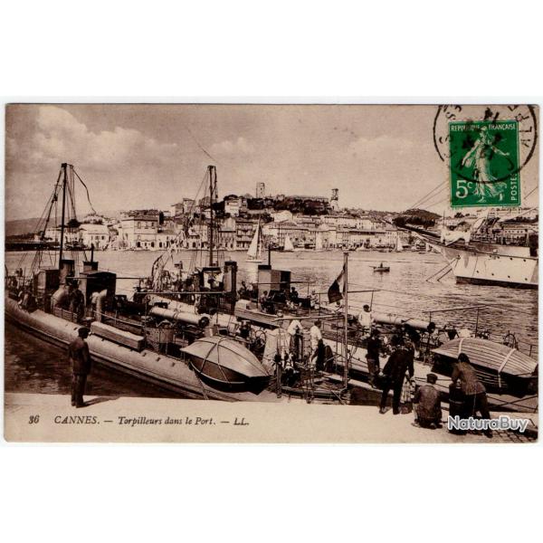 CPA - Marine Militaire  "CANNES" Torpilleurs dans le Port -N1204
