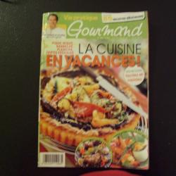 Revue de cuisine "85 recettes délicieuses" LA CUISINE EN VACANCES
