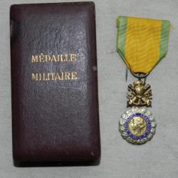 ANCIENNE MEDAILLE MILITAIRE III° REPUBLIQUE