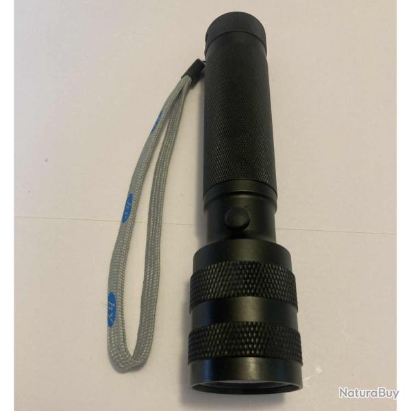 Lampe Torche Luxéon à main TDX-1W de NIGHTLOOKER