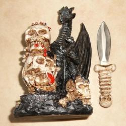 Statue cache couteau &agrave; huitres