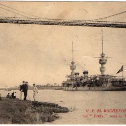 CPA -Marine Militaire -ROCHEFORT -sur-MER  - Le " Bruix "sous le Transbordeur  N°1261