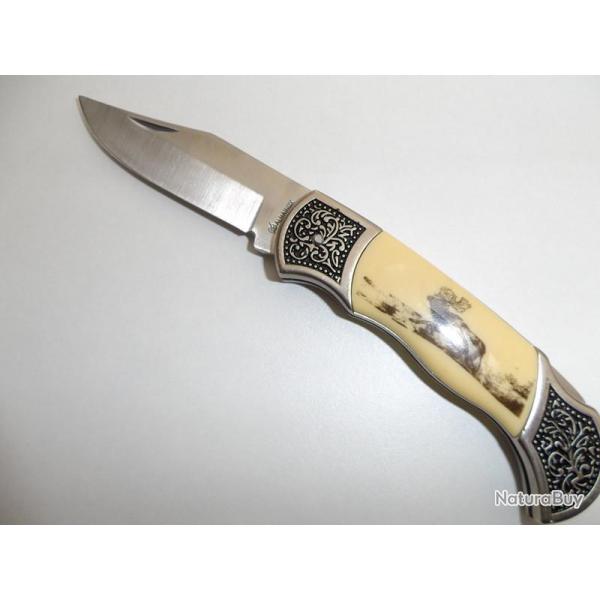 GROS Couteau PLIANT de poche lame de 8 cm  Grav avec Dcor CERF