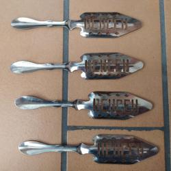 LOT DE 4 CUILLERES  A ABSINTHE MARQUE BERGER