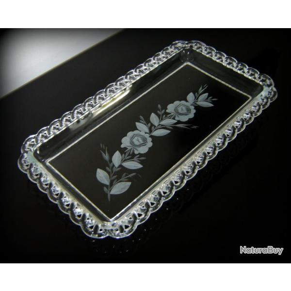 Ancien plat  gteau en verre grav  l'acide et au motif floral annes 30-Plat  gteau motif grav