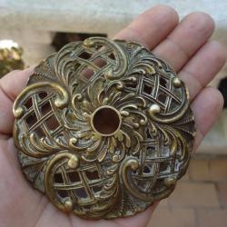 ancienne petite  coupelle pour lustre anciens en bronze