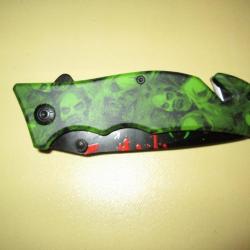 Couteau Zombie N° 1 manche vert