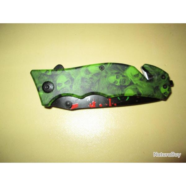 Couteau Zombie N 1 manche vert
