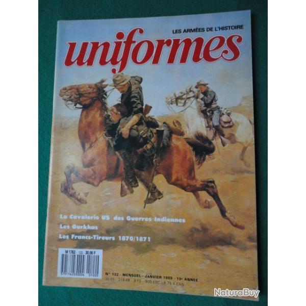 Uniformes No 122.