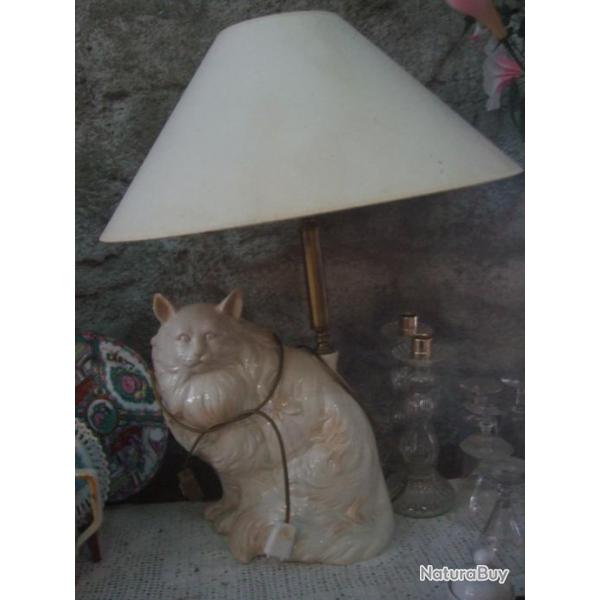 Lampe en forme de chat