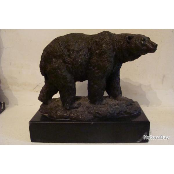 Bronze d'ours polaire trs raliste