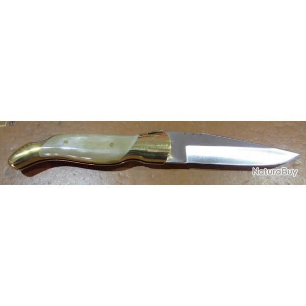 Couteau pliant avec manche en corne de blier, lame 8,5cm de tranchant
