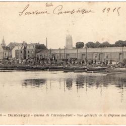 CPA- Marine Militaire -DUNKERQUE- Bassin de l'Arriérè -Port-Vue gènèrale de la Défense mobile N°1368