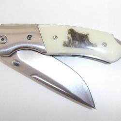 Couteau Décoré de poche lame de 8 cm  Décor CHIEN
