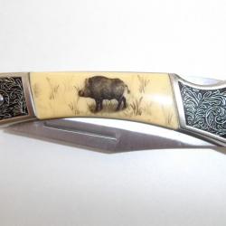 Couteau de poche lame de 8 cm  Gravé avec Décor SANGLIER