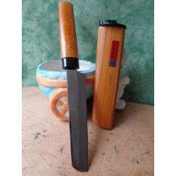 Couteau Japonais Due Cigni Kakugata Lame Acier Carbone/Inox Manche & Etui Bois Made In Japan DCI429F