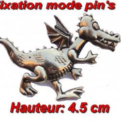 Insigne représentant un Dragon   ( hauteur: 3.5 cm , fiinition dorure)