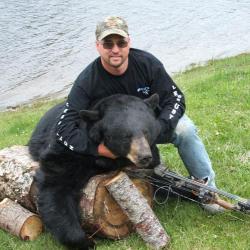 Chasse de l ours noir au Canada en 2025 !!!! Faites vite car les places partent vite...