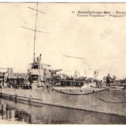 CPA - Marine Militaire  " Rochefort-sur-Mer -Bassin N°3Contre-Torpilleur "Poignard "-N°1264