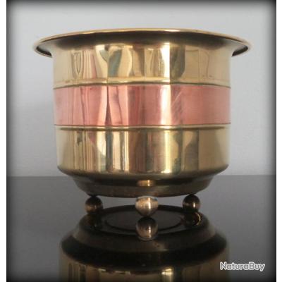 Cache Pot Tripode En Cuivre Et Laiton Ancien Objet De Table Objets Divers 3158099