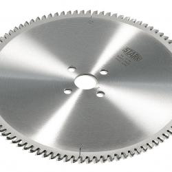 Lame de scie circulaire pour aluminium dia. 400x4x32 mm angle négatif 96 dents en carbure MW-Tech C