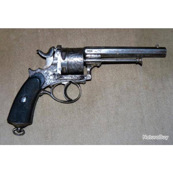 Revolver d'ordonnance ligeois en calibre 11 /12mm