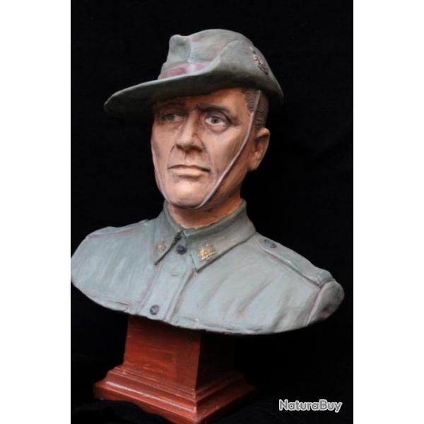 Buste d'un Soldat Australien de la Grande Guerre (Hauteur:17cm)
