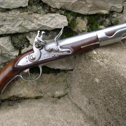 EXCEPTIONNEL pistolet de cavalerie 1763-66 , dit " LIBREVILLE ".