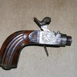 PISTOLET A SYSTEME