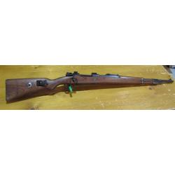 Carabine a verrou Mauser yugo 98, calibre 8x60S en tres bon etat 1944