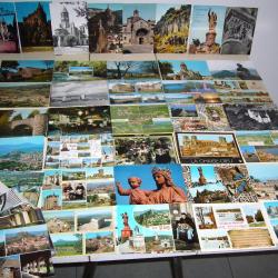 Un lot de 100 cartes postales de LA HAUTE LOIRE