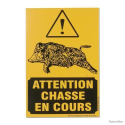 Panneau signalétique « Attention chasse en cours »