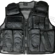Gilet tactique noir avec harnais
