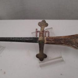 dague   epoque  medievale - misericorde  ?  -  longue de 43 cm