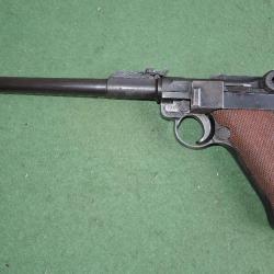 LUGER P08 Artillerie daté 1917 monomatricule (hormis le chargeur)
