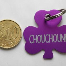 MEDAILLE Gravée chien violette "TREFLE" gravure, personnalisation offerte
