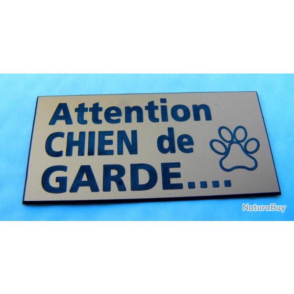 Plaque adhsive "Attention CHIEN de GARDE" format 48 x 100 mm fond DOR