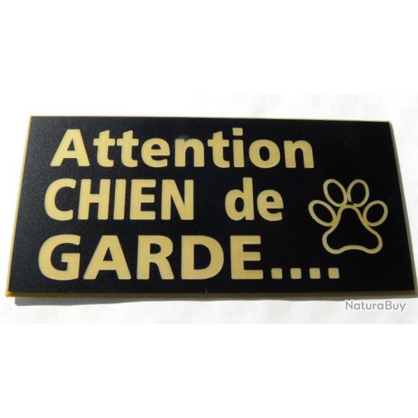 Plaque adhsive "Attention CHIEN de GARDE" format 48 x 100 mm fond NOIR TEXTE OR