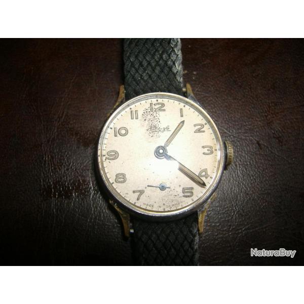 MONTRE MECANIQUE MILITAIRE ALLEMANDE 2e GM KIENZLE DE TYPE MARINE