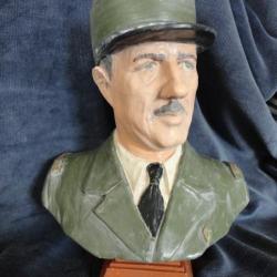 Buste du Général de Gaulle, polychrome vert kaki